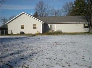 26322 Lakeview Dr, Elkhart, IN 46514