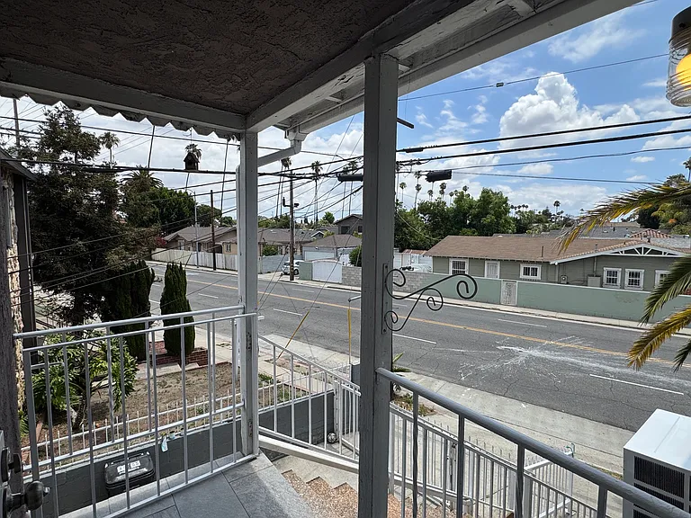 2229 Obama Blvd — Photo 21