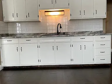 2 bed, $1,400 — Photo 1