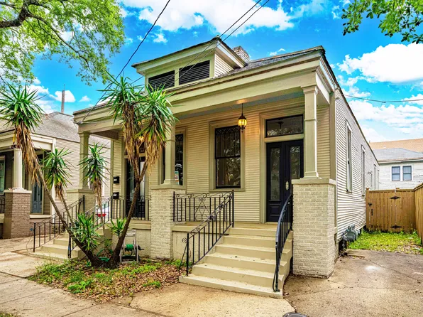 3935 Banks St, New Orleans, LA 70119