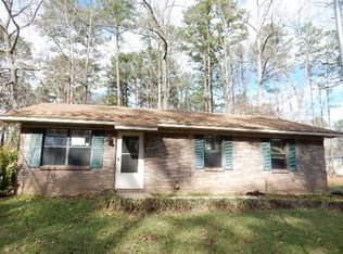 131 Lester Dr, Brandon, MS 39042