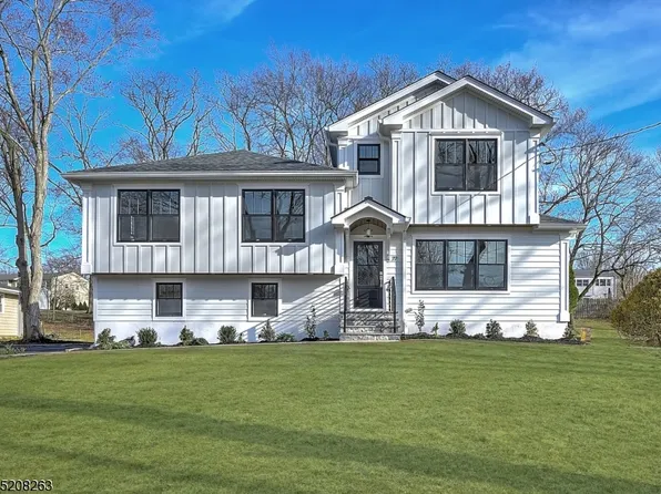 77 Evergreen Ave, New Providence Boro, NJ 07974