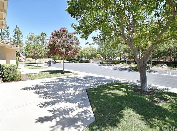 2nd image of 1653 N Candlewood Dr