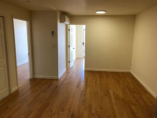 4th image of 90-34 171st St #5