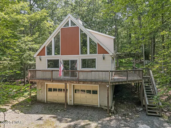 153 Paper Birch N, Tafton, PA 18464