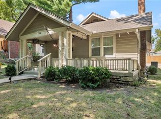 104 E 65th Ter, Kansas City, MO 64113