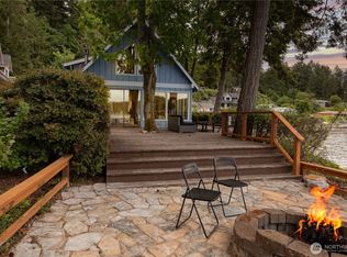 6054 Wynn Jones Rd E, Pt Orchard, WA 98366
