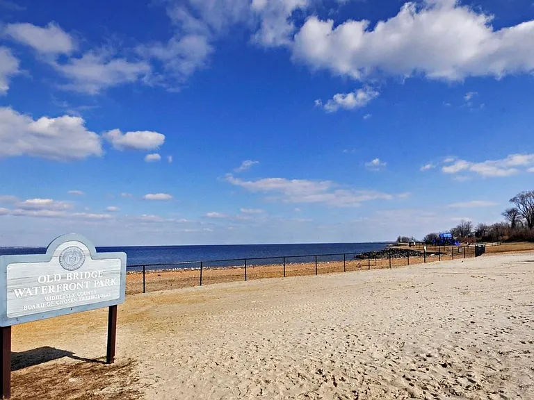 238 Shoreland Cir #238 — Photo 22