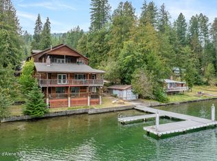 8405 Bottle Bay Rd, Sagle, ID 83860