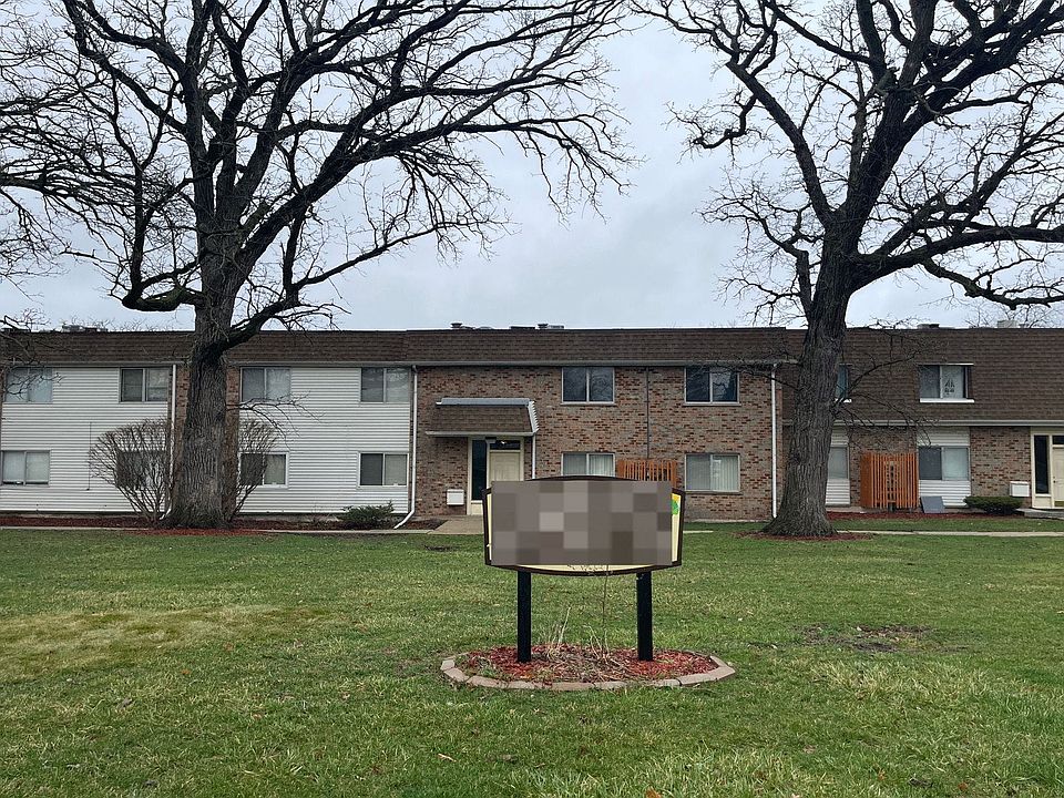 1st image of 822 Sandra Dr Unit 1F
