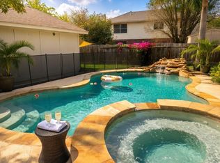 15922 Cutten Rd, Houston, TX 77070