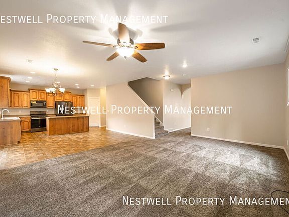 5th image of 1072 N Skipton Dr