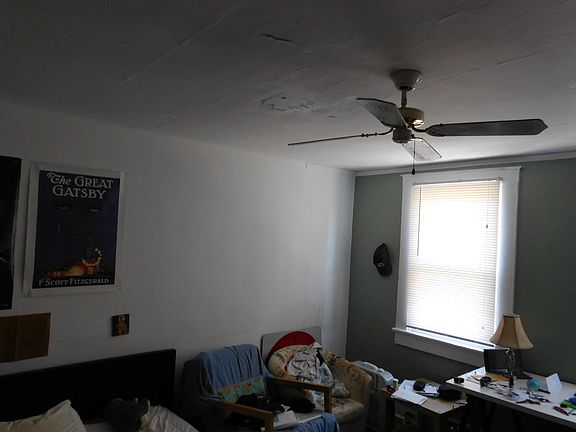 5th image of 47 Maryland Ave APT F