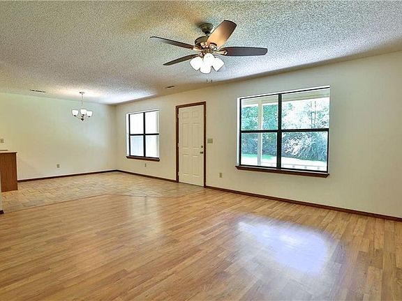 LIVING ROOM FRONT VIEW