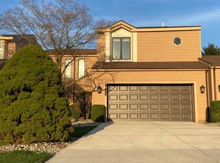 16503 Pretty View Ct, Plymouth, IN 46563