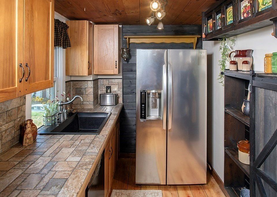 31 Russell St, Plymouth, MA 02360 Zillow