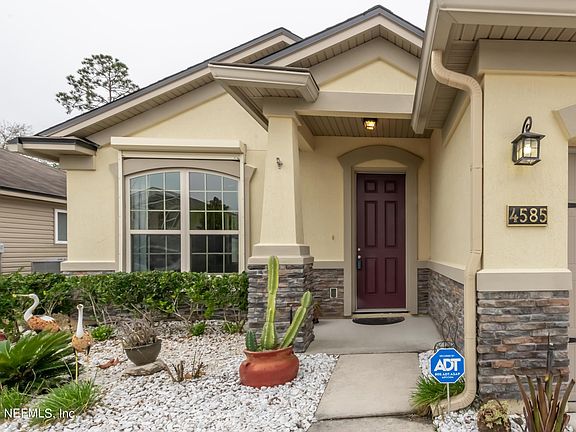2nd image of 4585 Plantation Oaks Blvd