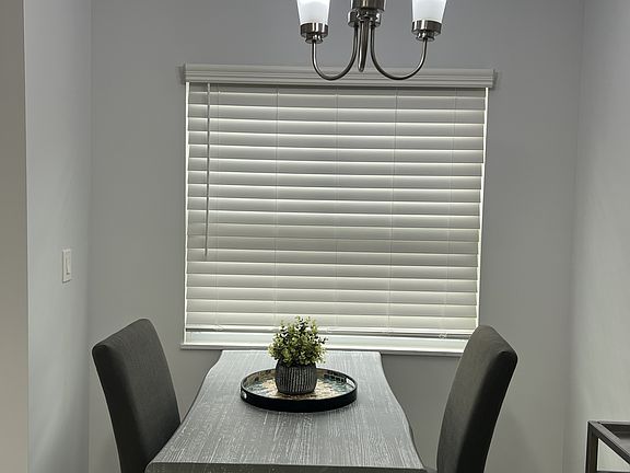 5th image of 1742 8th St #1