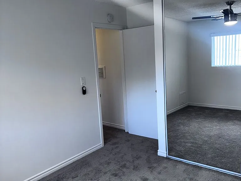 Arlington Apartments — Photo 21