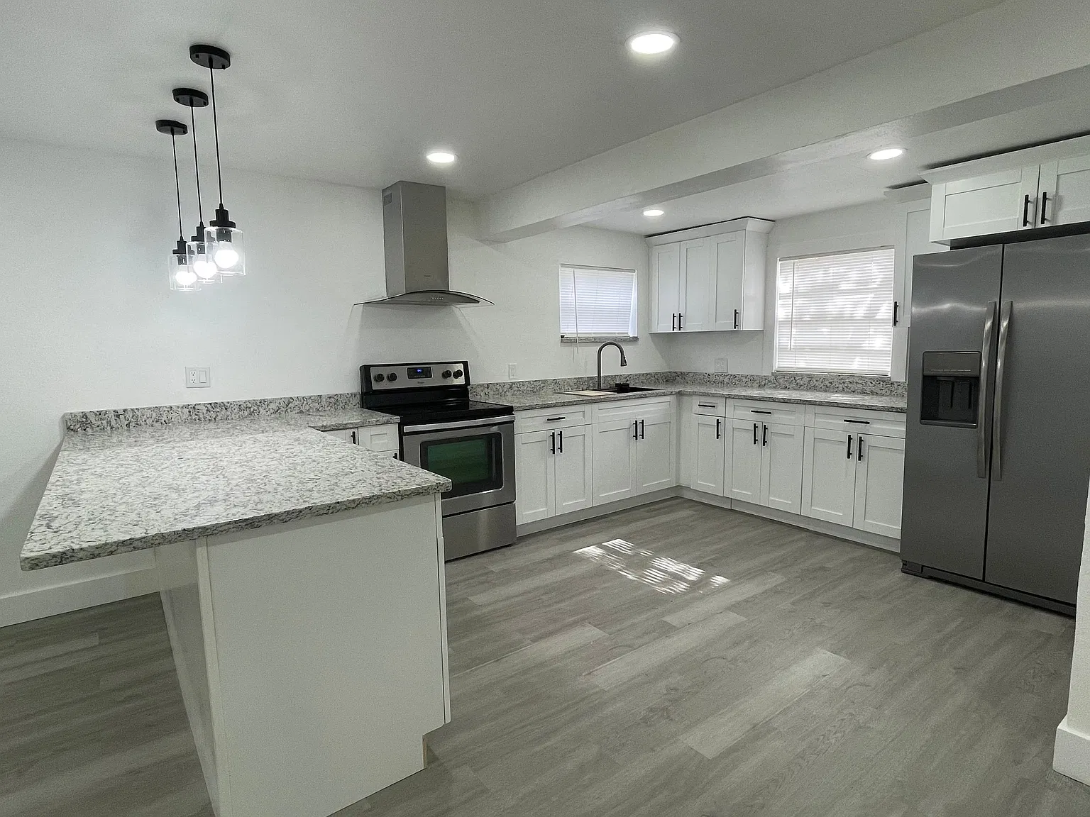7115 Dellwood Dr — Photo 1