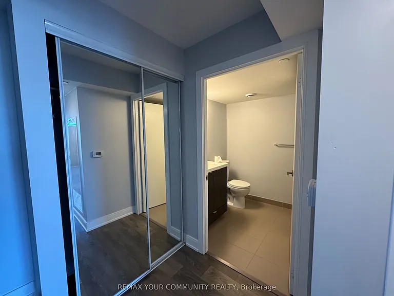 89 McGill St #2307 — Photo 11