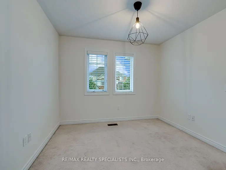 20 Wellman Cres — Photo 34
