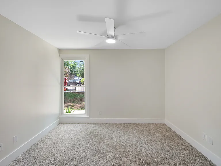 Acklen Apartments — Photo 30