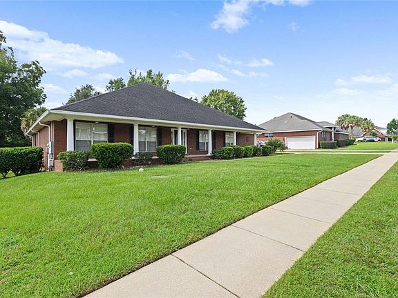 4th image of 9693 Saddlebrook Dr S