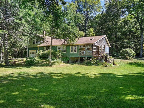 2nd image of 95 Mapleridge Road