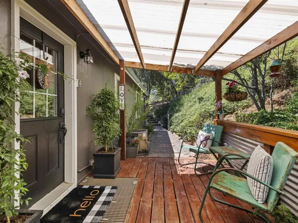 16500 Oakridge Dr, Sonora, CA 95370