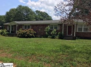 241 Crawford Cir #B, Spartanburg, SC 29301