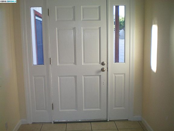 5th image of 62 E Lake Dr