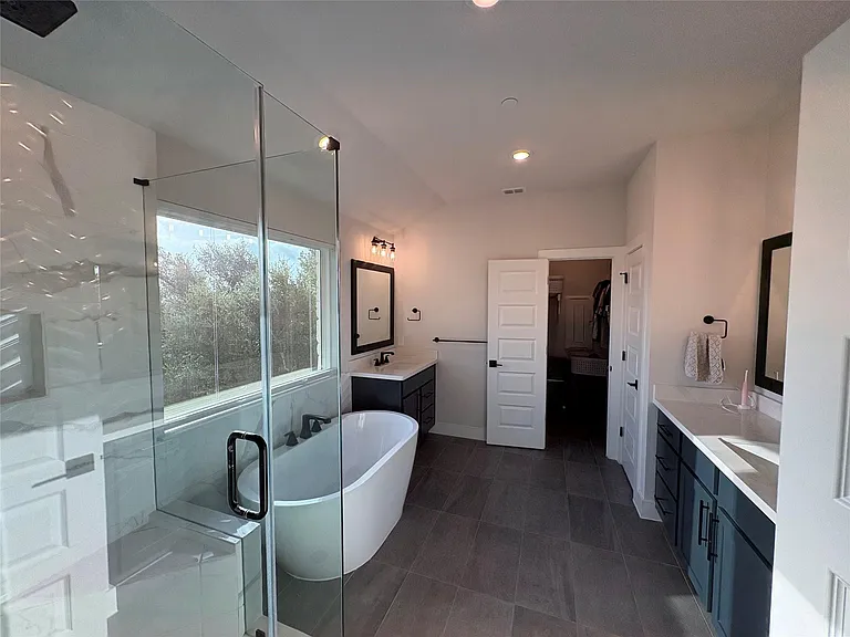 6304 Leftwich Cv — Photo 14