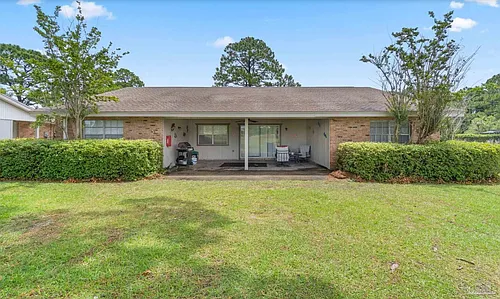 4 Cottage Cir Photo 1