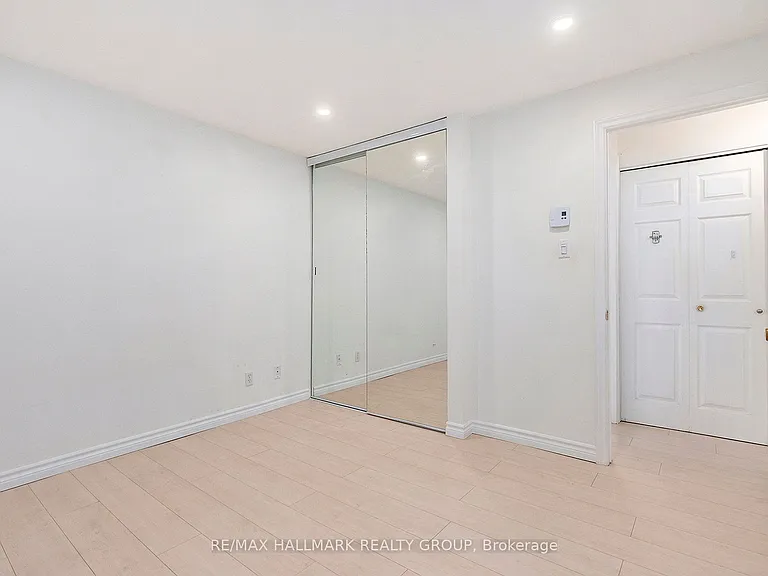 1204 Shillington Ave #15 — Photo 16