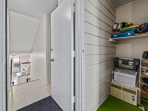 5th image of 11 Grandview Rdg