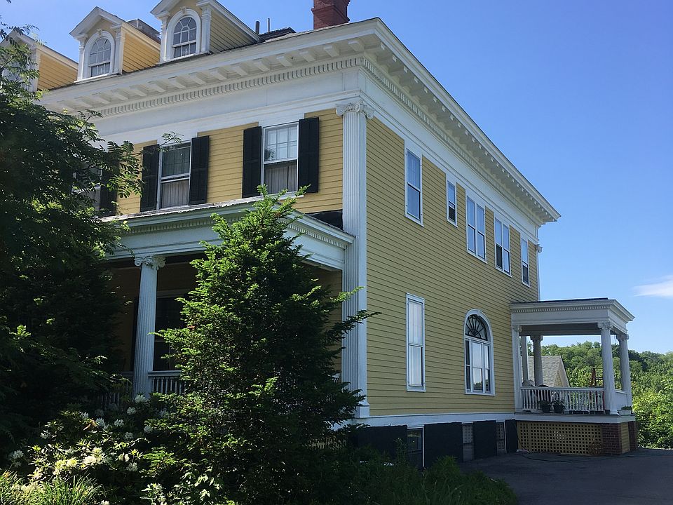 2nd image of 72 W High St