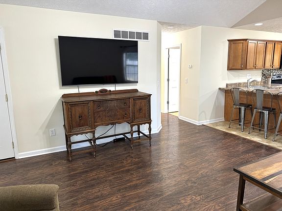 5th image of 116 Lincoln Dr