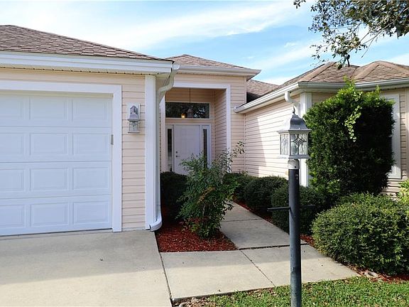 2nd image of 1722 Latta Ct