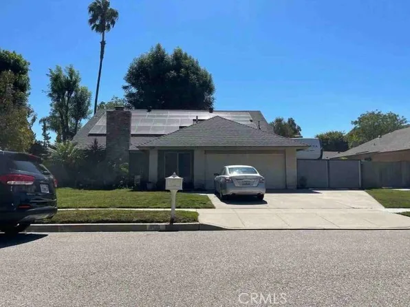 68 Dobkin Pl, Simi Valley, CA 93065