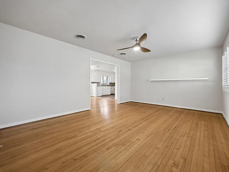 5305 Judalon Ln — Photo 5
