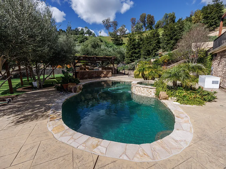 6029 Fairview Pl — Photo 46