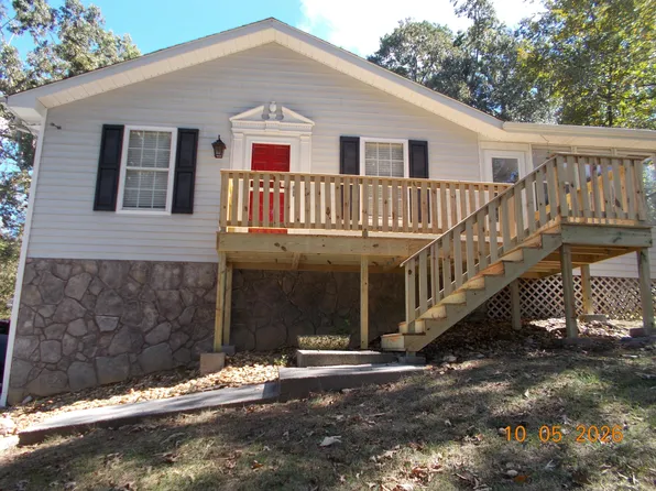 9024 Chip Dr, Soddy Daisy, TN 37379