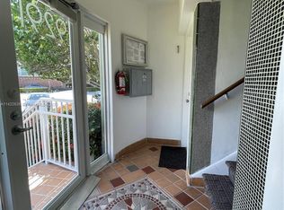 9291 W Bay Harbor Dr APT 2, Bay Harbor Islands, FL 33154