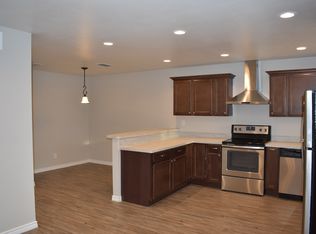 807 Simpson Rd APT A, Victoria, TX 77904