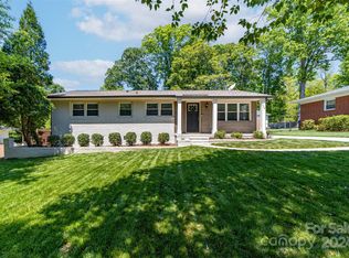 3409 Dunaire Dr, Charlotte, NC 28205