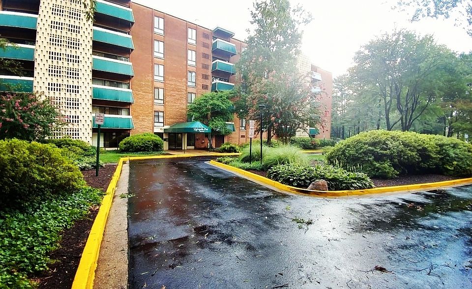 1st image of 6147 Leesburg Pike APT 603