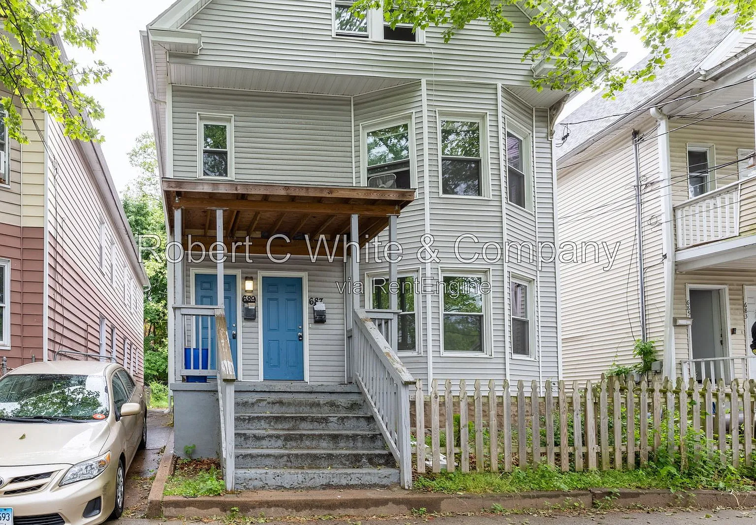 3 bed, 2.0 bath, $2,040 — Photo 1