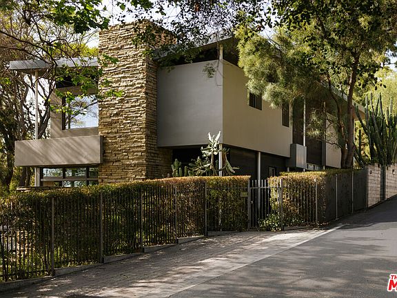 3rd image of 43 Haldeman Rd