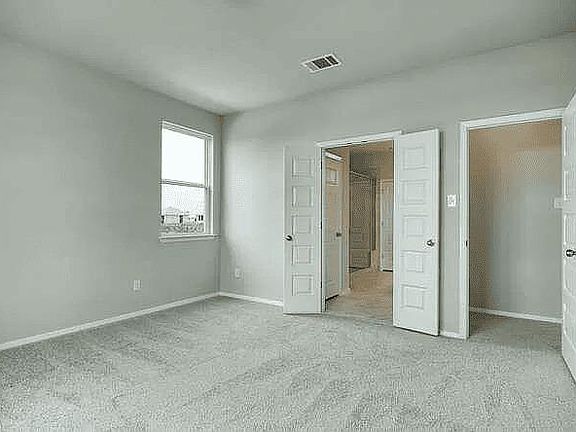 5th image of 1289 Goforth Rd